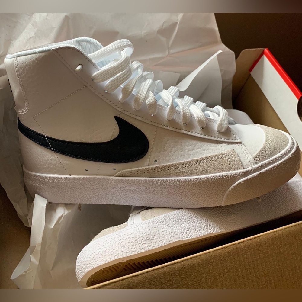 Nike Blazer Mid 77 Vintage White
